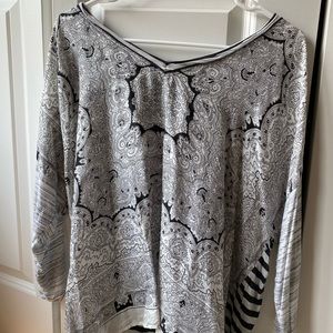 CAbi L handkerchief tee